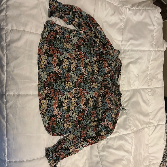 Loft Floral Blouse - Picture 1 of 4